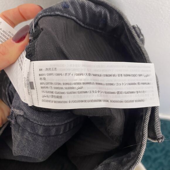 NWT Abercrombie & Fitch Low Rise Baggy Jean Black w/ Raw Hem 27 - Picture 10 of 11